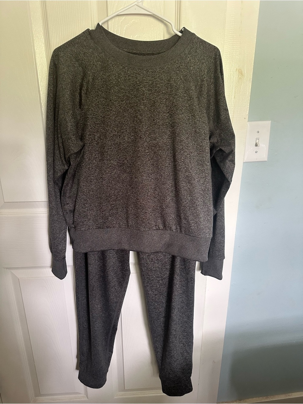 QUINCE - Flow Knot 2 Piece Set - Joggers and pullover crew- XS